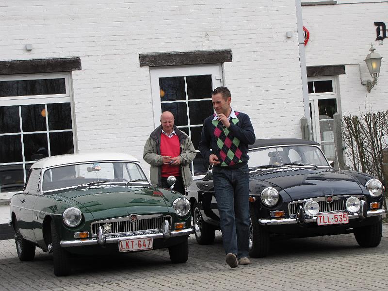 MG Openingsrit vertrek De ploeg in Diepenbeek (16).JPG